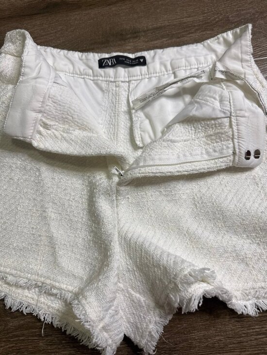 Zara White Tweed Knit High Waisted Shorts Women’s S - Picture 2 of 9